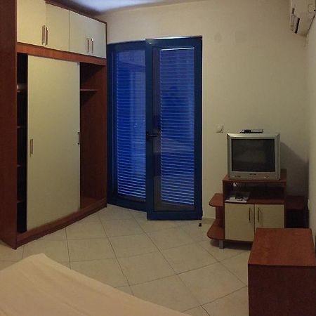 Apartmani Mainski Put 39 부드바 외부 사진