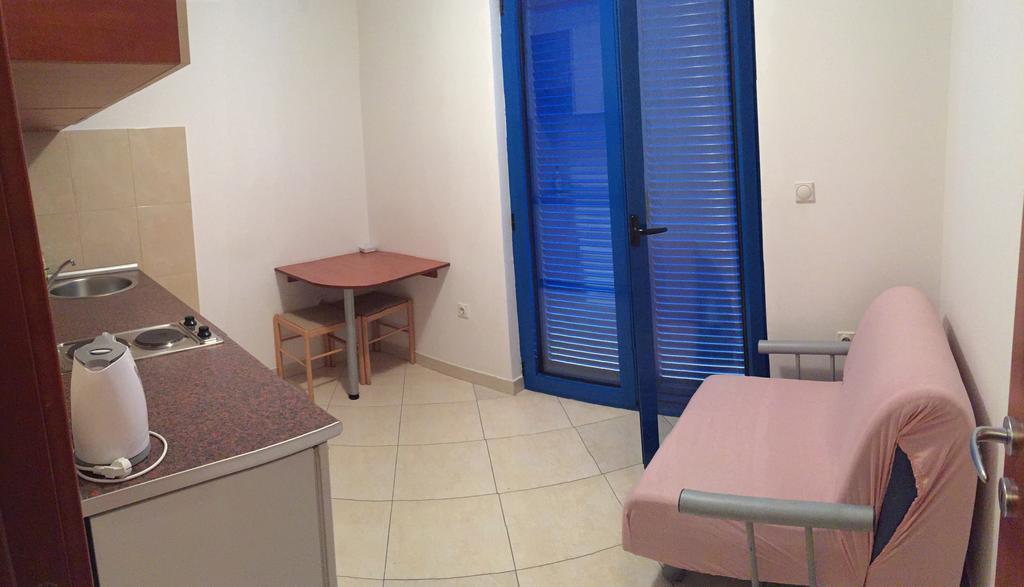 Apartmani Mainski Put 39 부드바 객실 사진